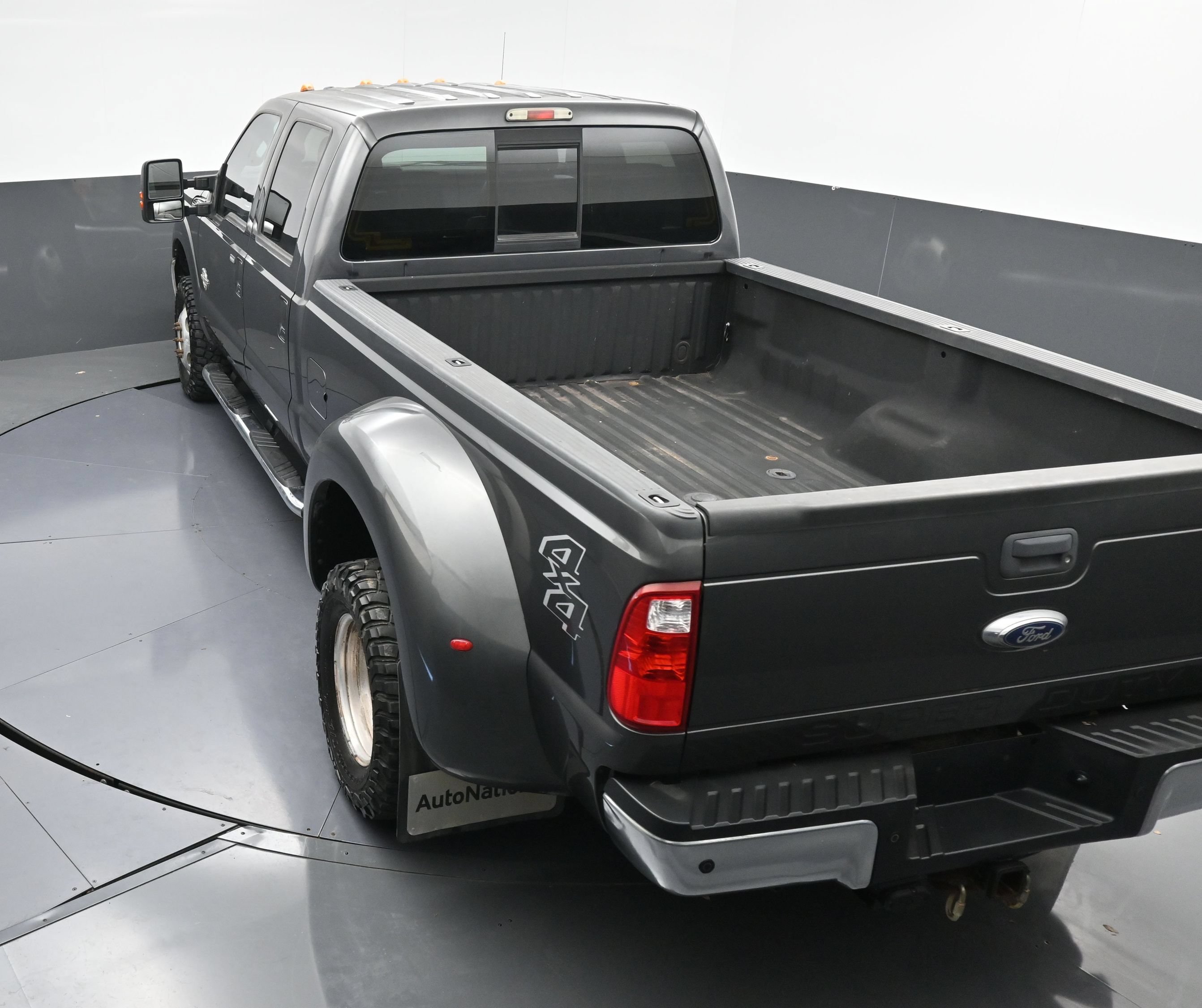 Used 2015 Ford F350 Lariat w/ Lariat Interior Package AWD/4WD image 37