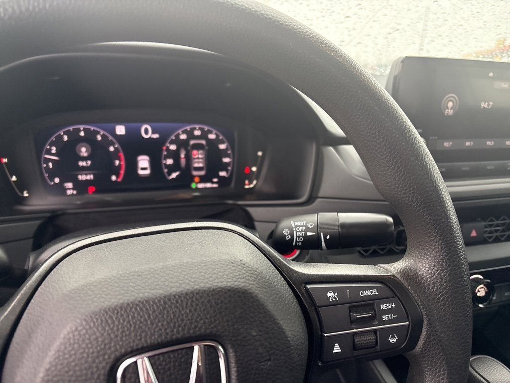Used 2023 Honda Accord LX image 21