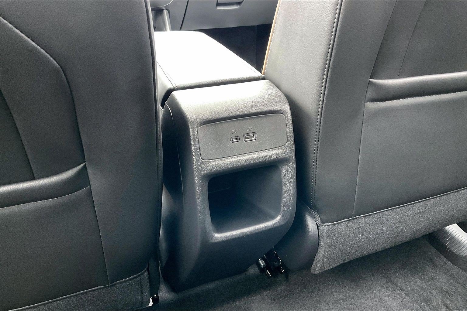 Used 2025 Buick Envista Avenir FWD image 40