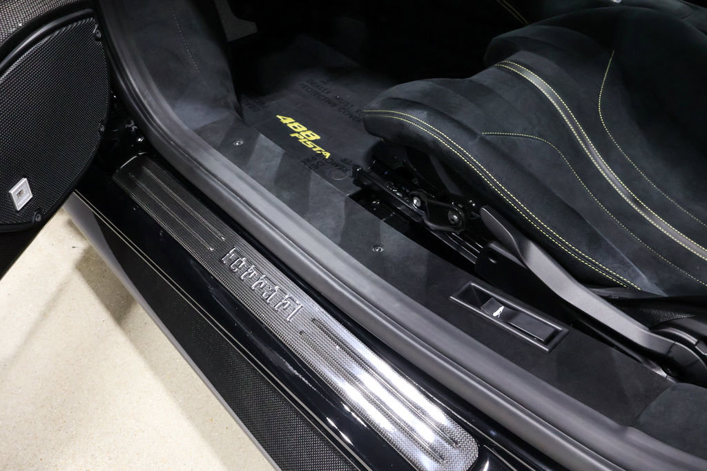 Used 2020 Ferrari 488 Pista image 62