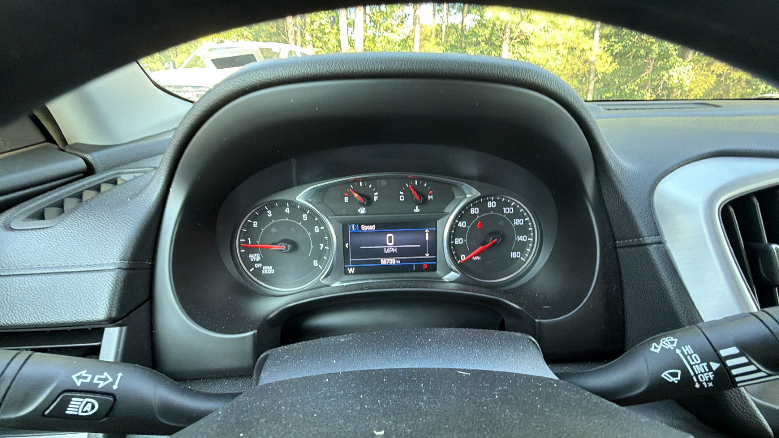 Used 2024 GMC Terrain SLE AWD/4WD image 28