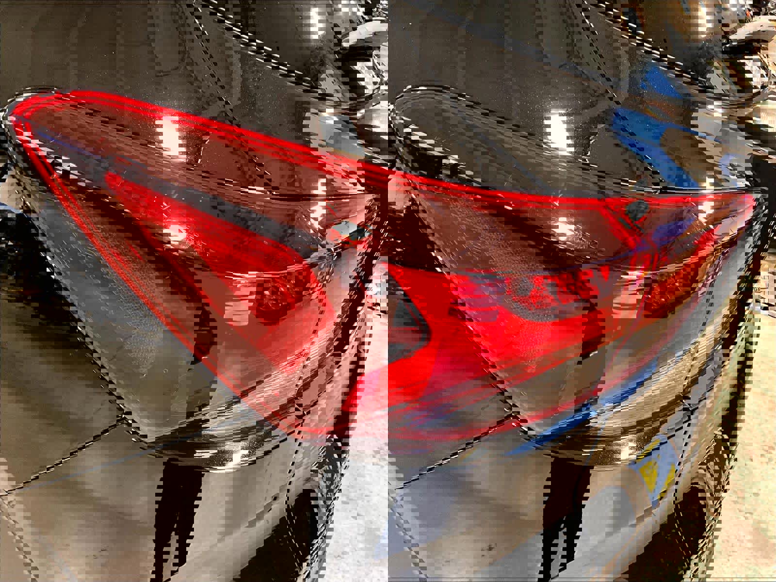 Used 2023 Chevrolet TrailBlazer RS w/ Sun and Liftgate Package image 35