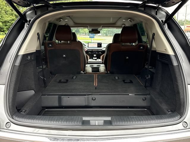 Certified 2023 Acura MDX w/ Technology Package AWD/4WD image 35