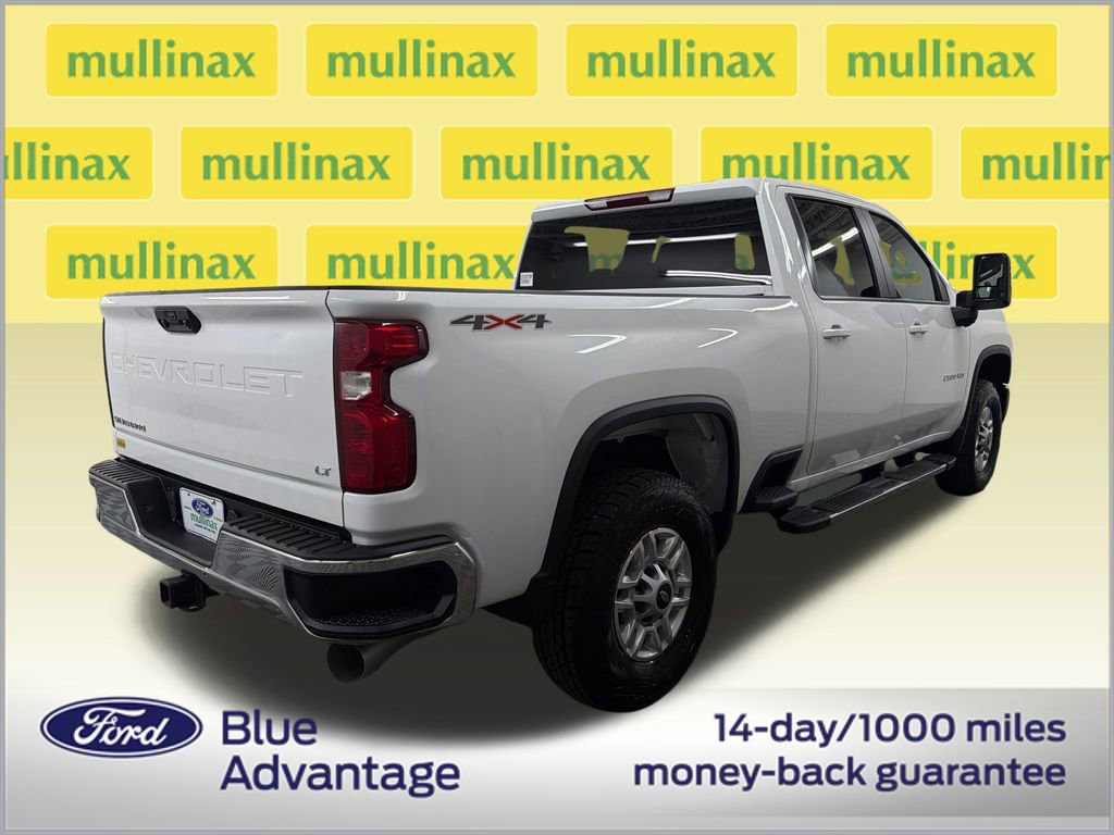 Used 2025 Chevrolet Silverado 2500 LT w/ Convenience Package AWD/4WD image 3