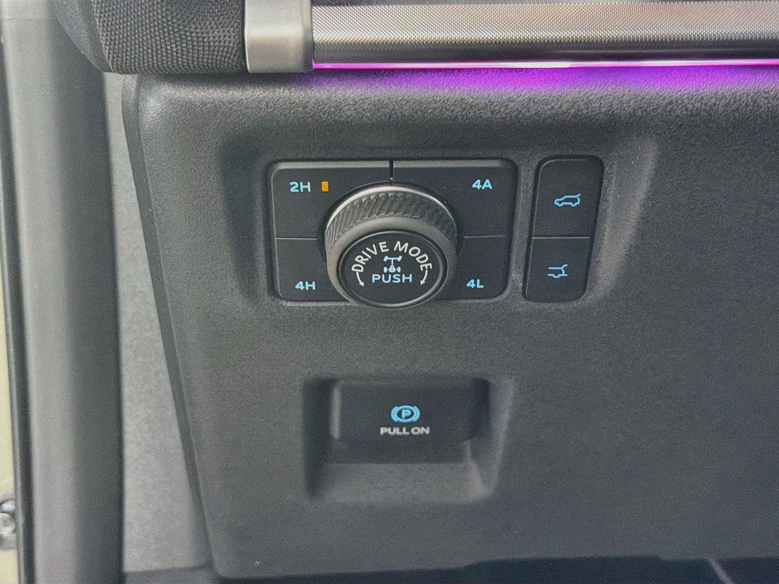 Used 2025 Ford Expedition Tremor AWD/4WD image 17