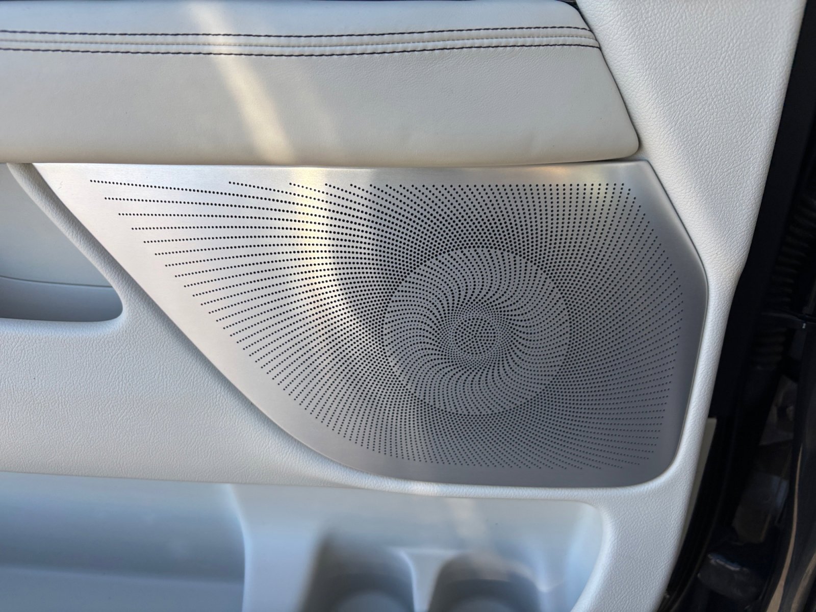 Used 2022 Lincoln Navigator Black Label image 26