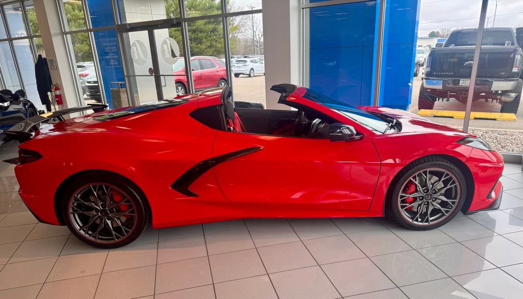 New 2026 Chevrolet Corvette Stingray Preferred Cpe w/ Z51 Performance Package image 9