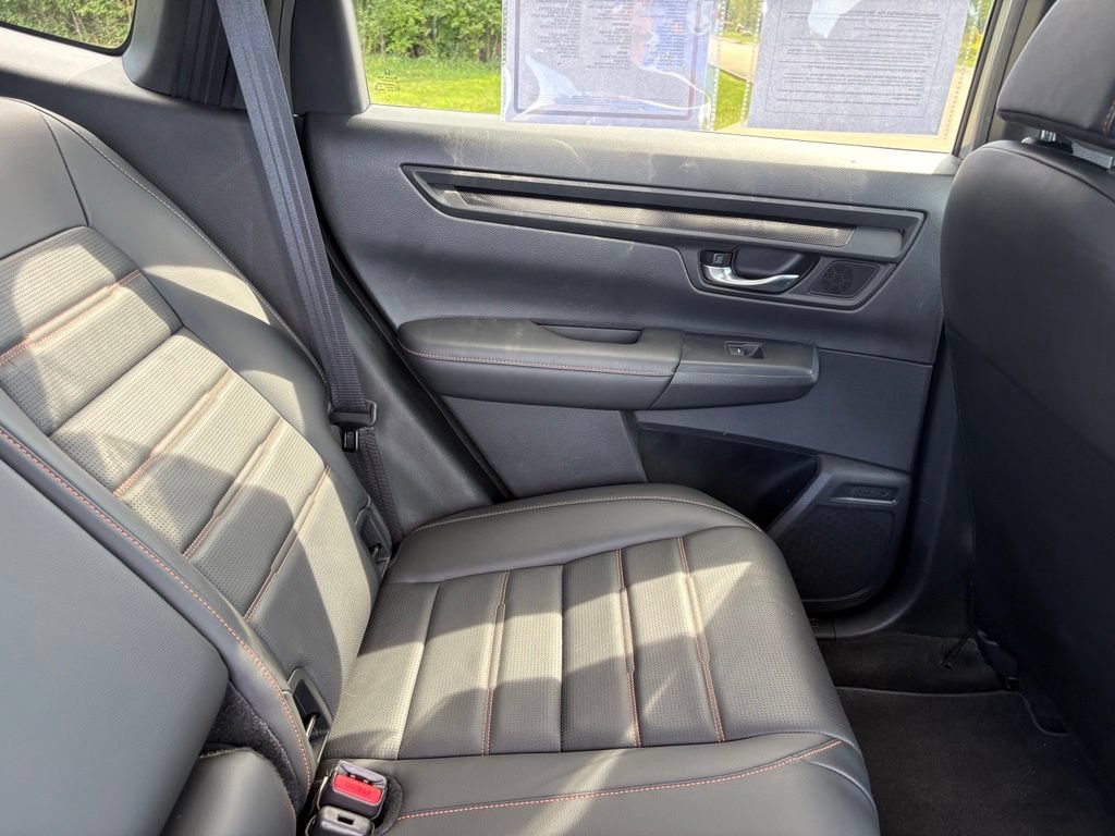 Used 2025 Honda CR-V Sport-L image 40