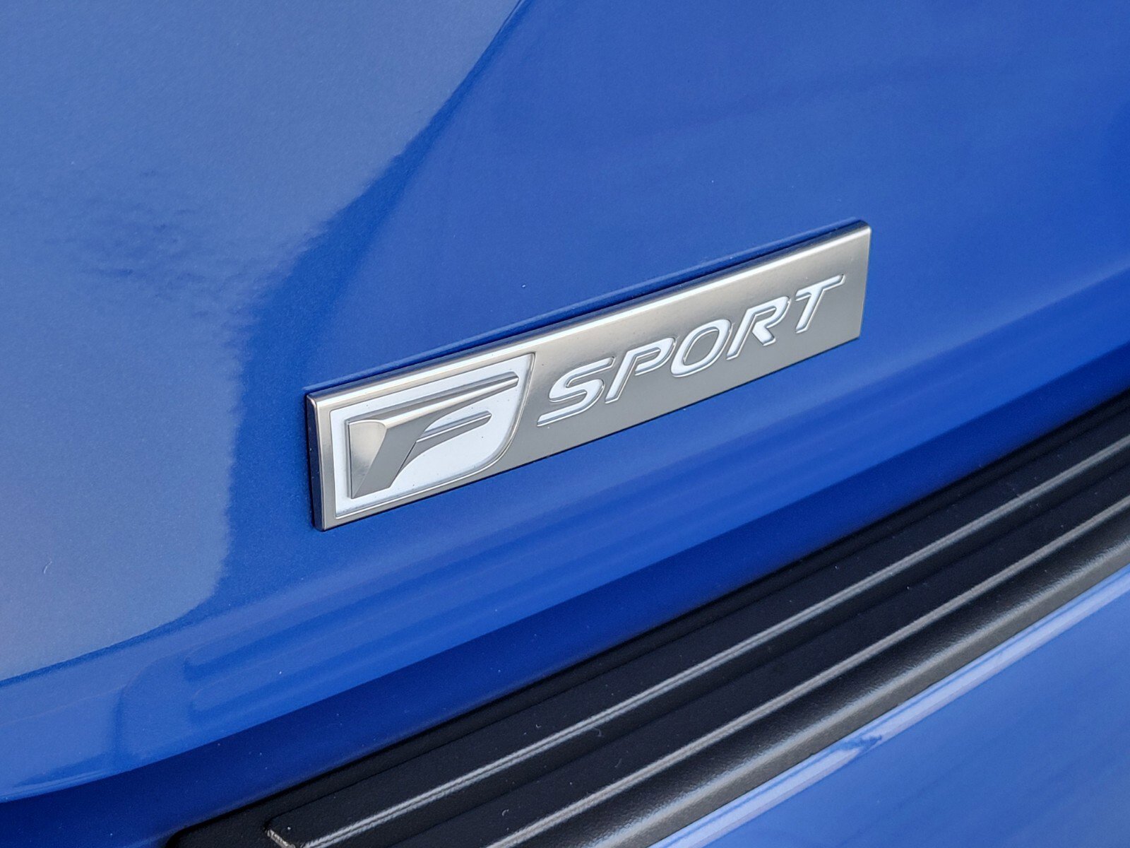 Used 2022 Lexus RX 350 F Sport w/ Accessory Package image 5