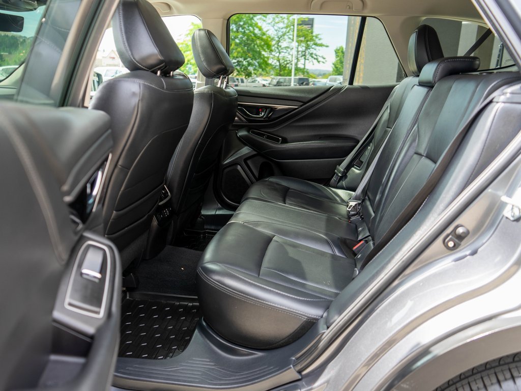 Used 2023 Subaru Outback Touring image 13