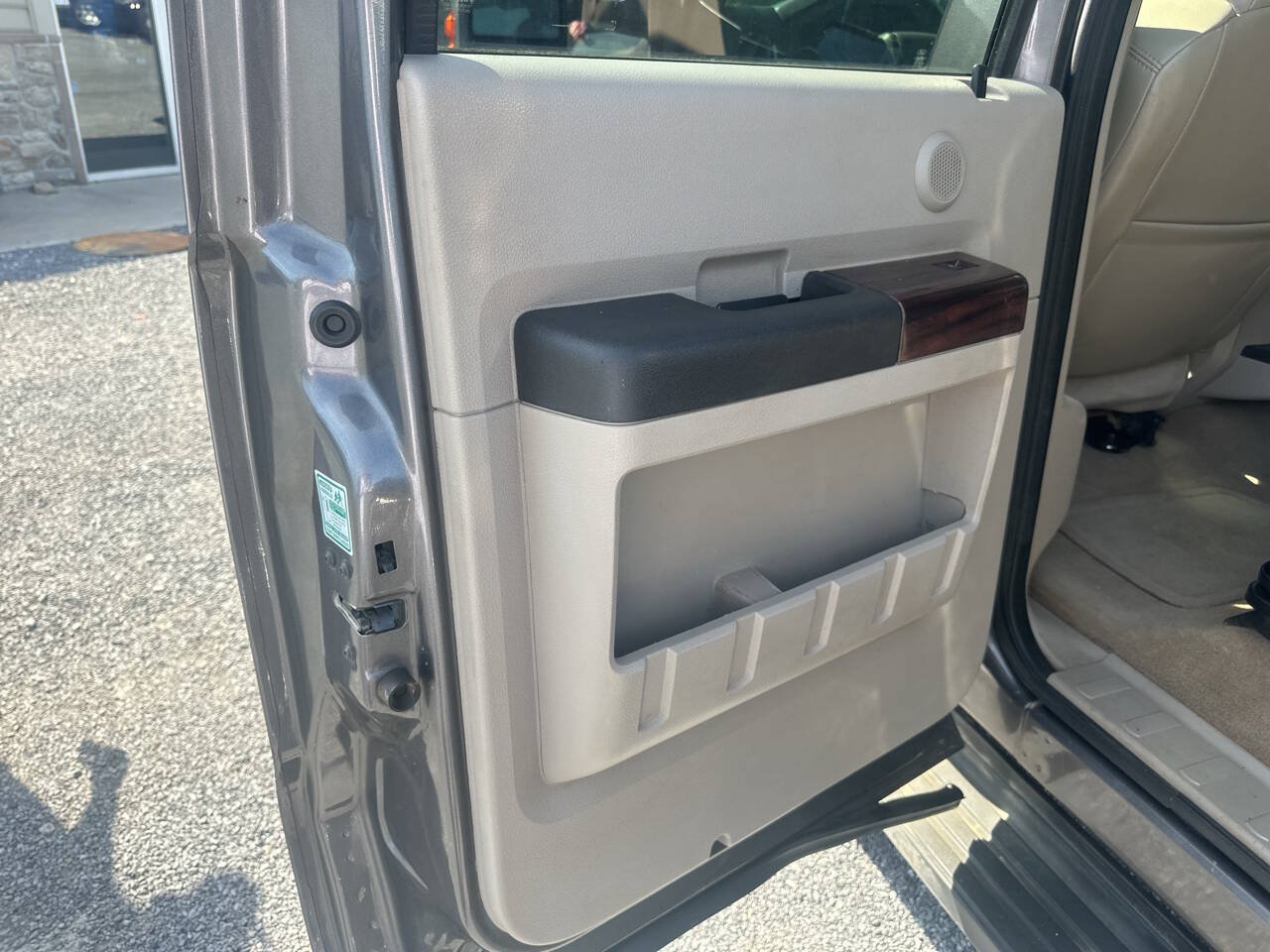 Used 2008 Ford F250 Lariat AWD/4WD image 12