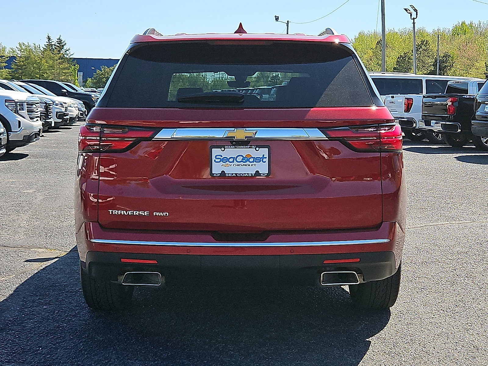 Used 2023 Chevrolet Traverse High Country AWD/4WD image 5