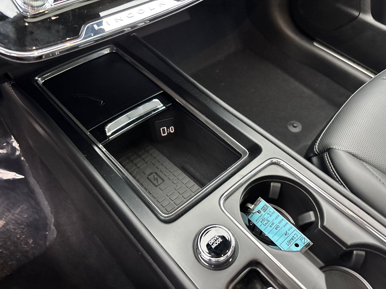 New 2026 Lincoln Corsair Premiere image 23