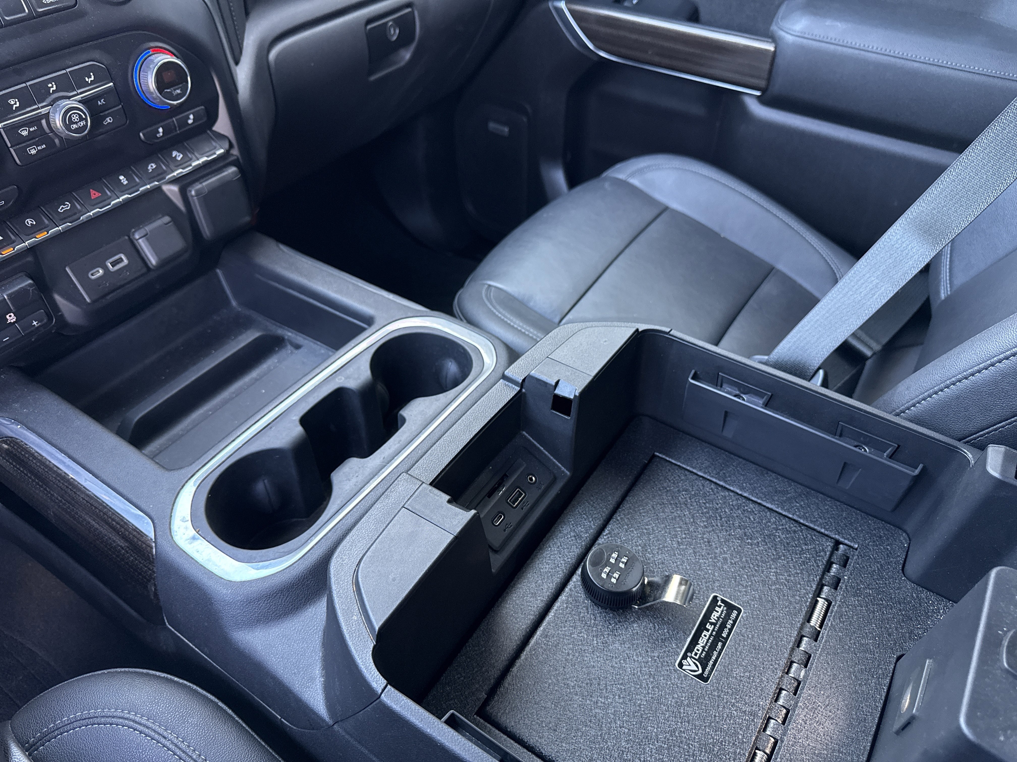 Used 2021 Chevrolet Silverado 1500 LT Trail Boss w/ Convenience Package II image 25