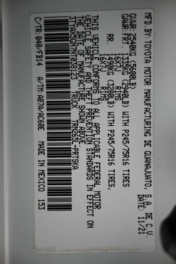 Used 2022 Toyota Tacoma SR w/ SR Convenience Package image 37