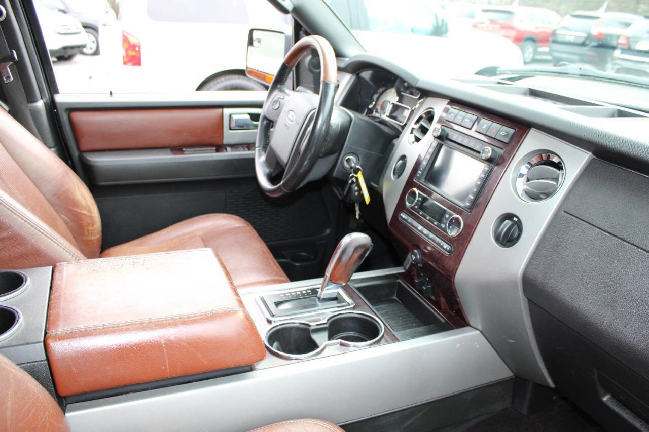 Used 2013 Ford Expedition EL King Ranch image 12