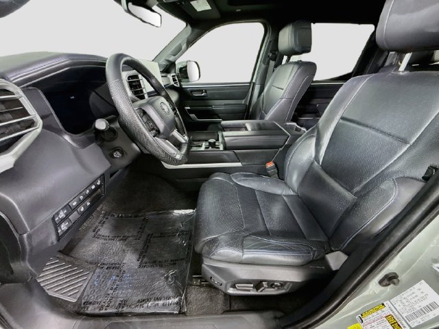 Used 2024 Toyota Tundra Platinum AWD/4WD image 20