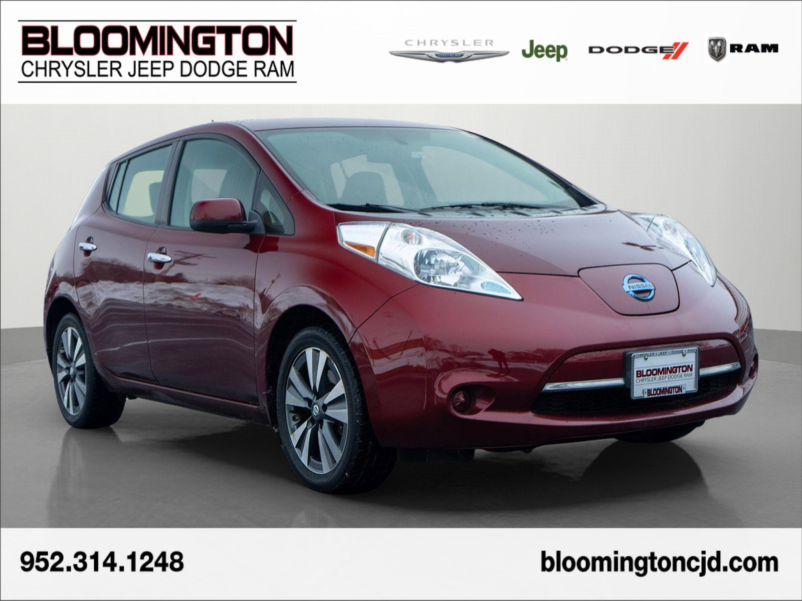 Used 2016 Nissan Leaf SV image 1