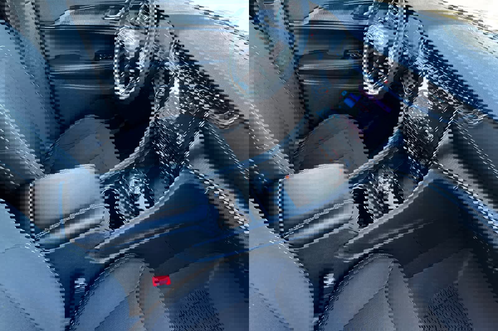 Used 2025 Jeep Grand Cherokee Laredo X w/ Luxury Tech Group I image 16