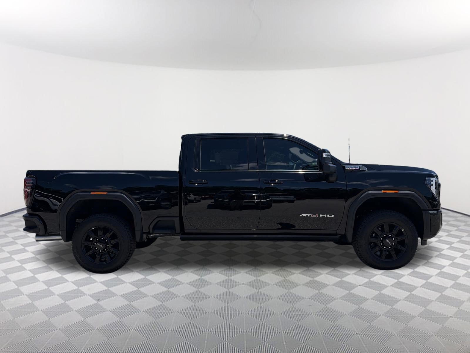 New 2026 GMC Sierra 2500 AT4 w/ AT4 Premium Plus Package AWD/4WD image 7
