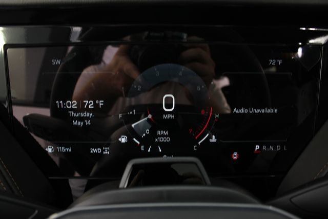 New 2026 GMC Yukon XL AT4 w/ AT4 Premium Plus Package AWD/4WD image 15