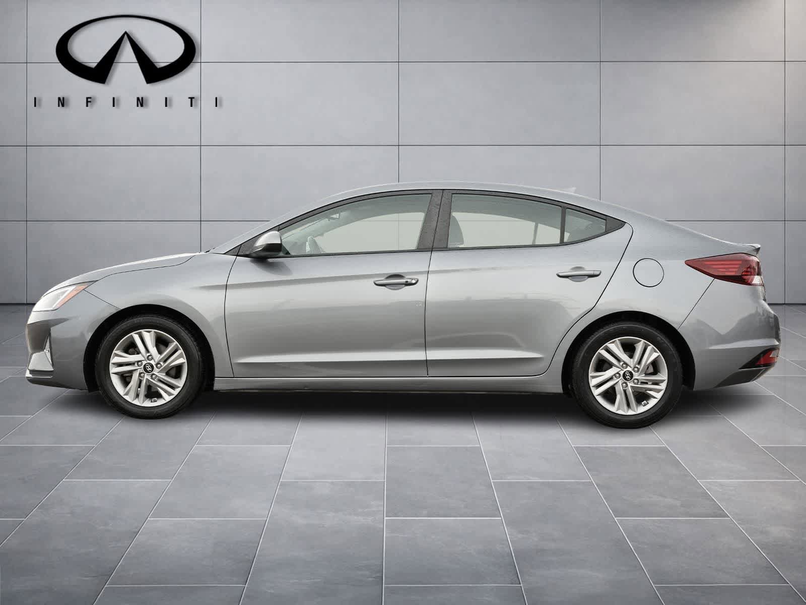 Used 2019 Hyundai Elantra Value Edition w/ Cargo Package FWD image 4