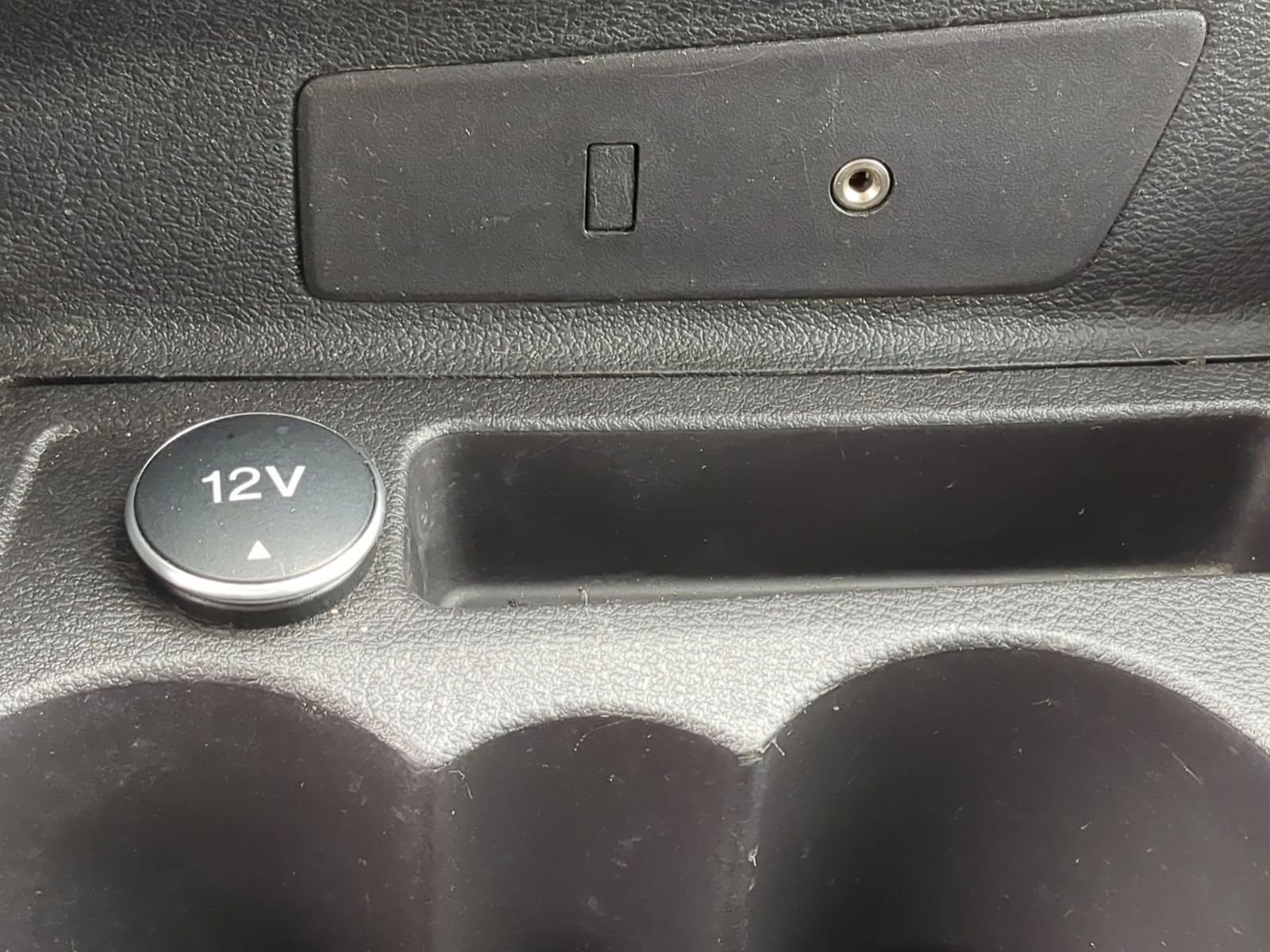 Used 2015 Ford Transit 250 130 Low Roof w/ Exterior Upgrade Package image 26