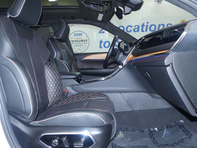 Used 2023 Jeep Grand Cherokee L Summit AWD/4WD image 9