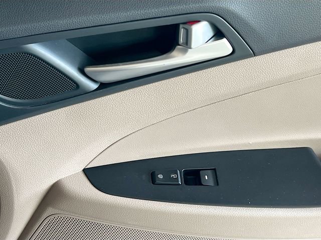 Used 2020 Hyundai Tucson Sport w/ Cargo Package image 32