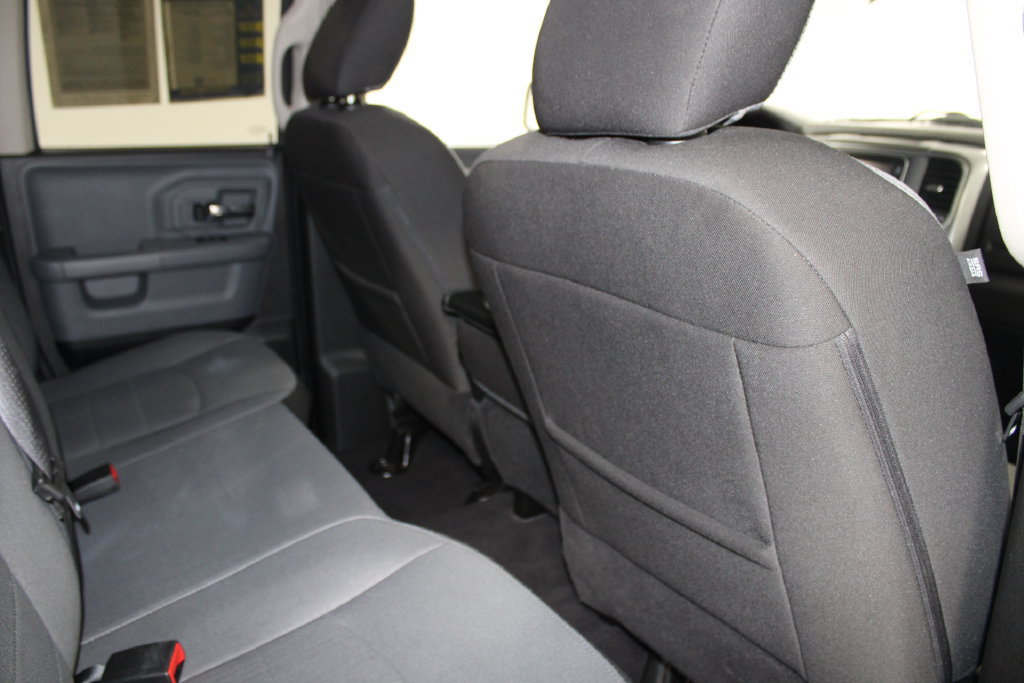Used 2024 RAM 1500 Classic SLT RWD image 31