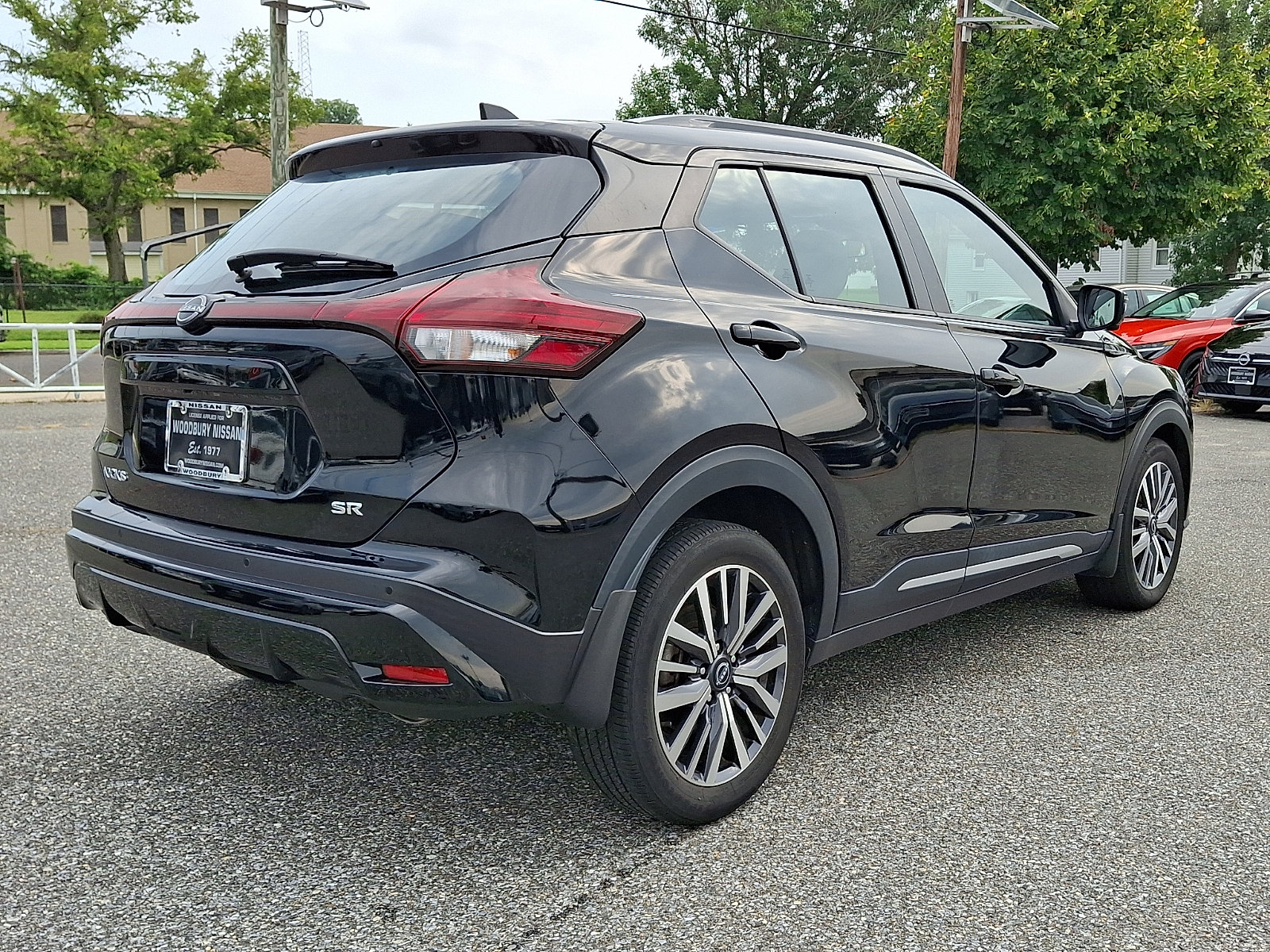 Certified 2023 Nissan Kicks SR w/ SR Premium Package FWD image 6