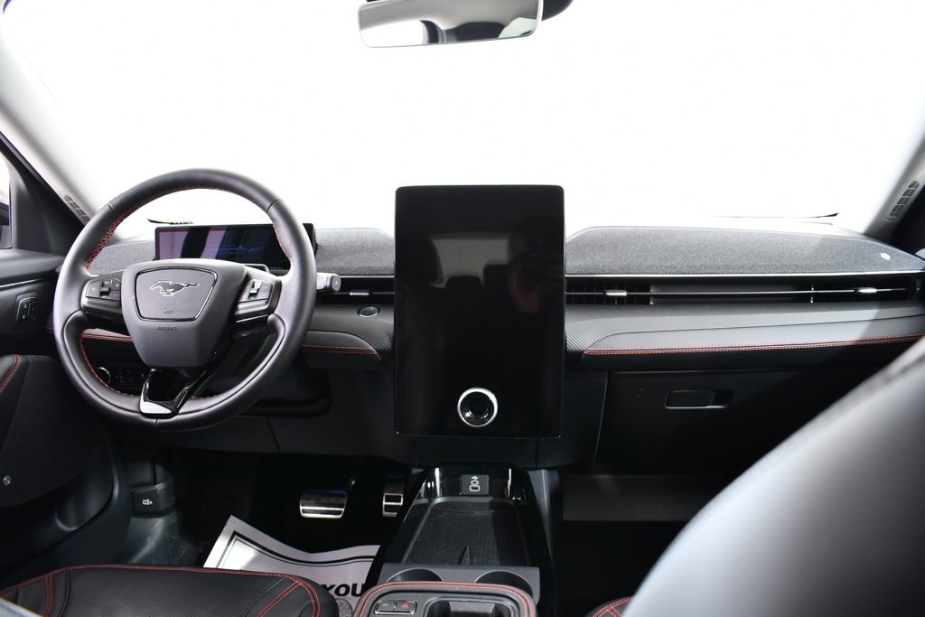 Used 2025 Ford Mustang Mach-E Premium w/ Sport Appearance Package image 7