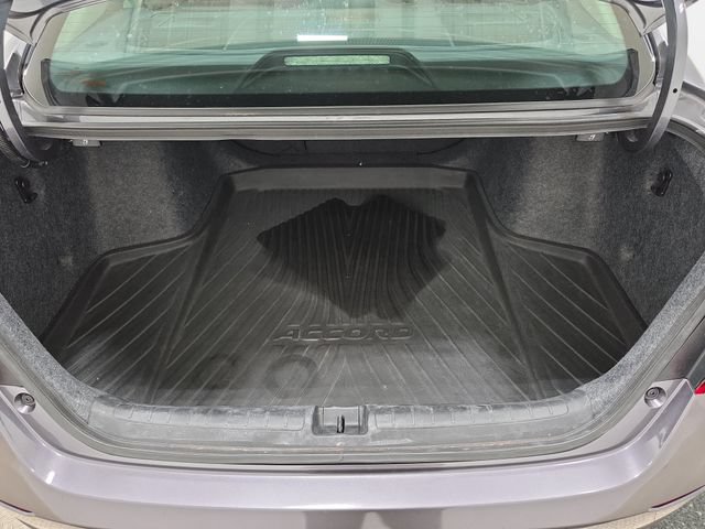 Used 2022 Honda Accord Touring image 35