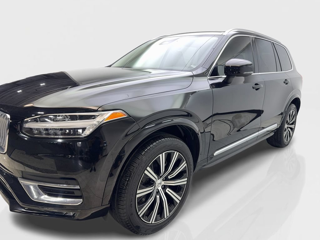 Used 2024 Volvo XC90 B5 Core w/ Protection Package Premier AWD/4WD image 11