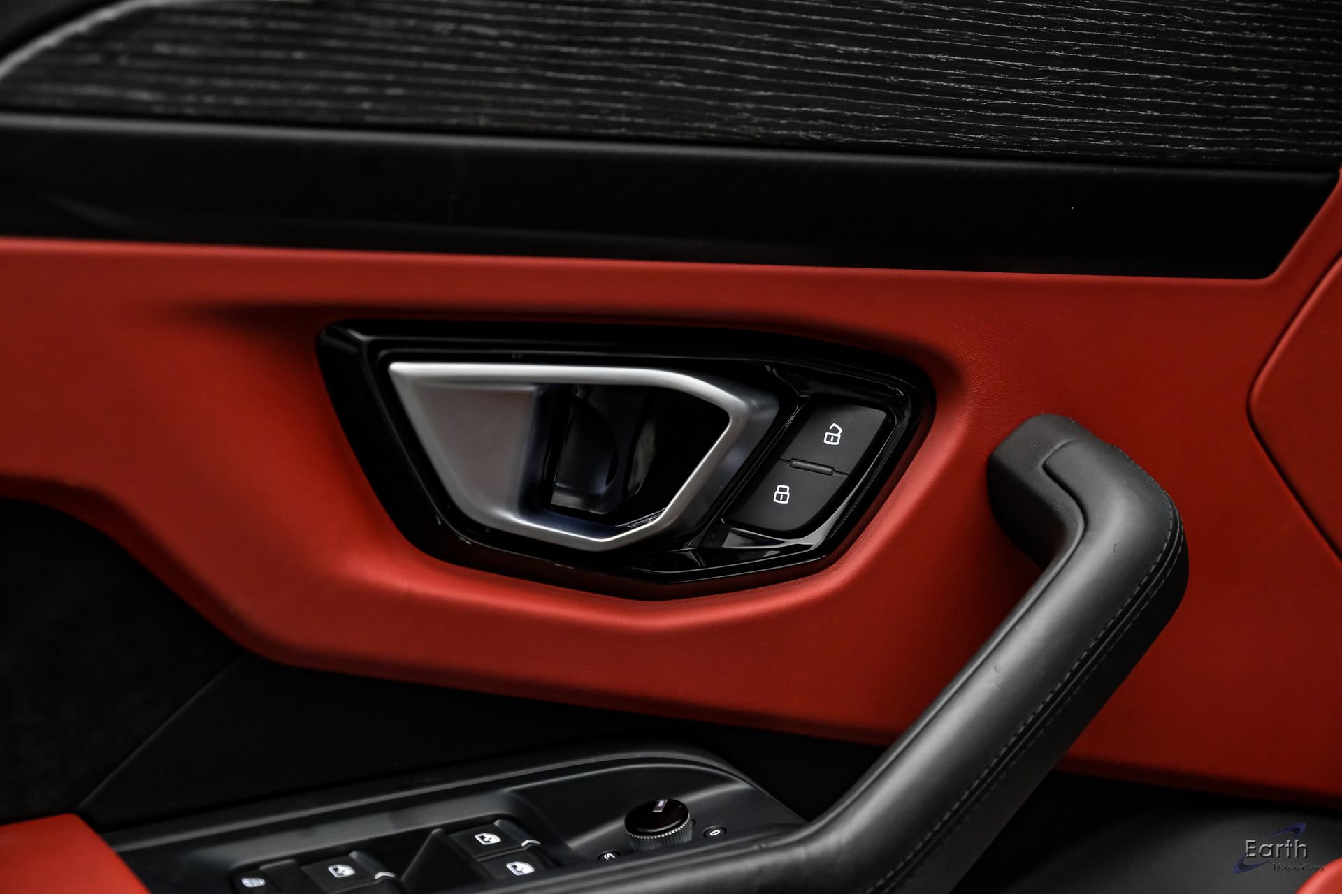 Used 2022 Lamborghini Urus AWD/4WD image 96