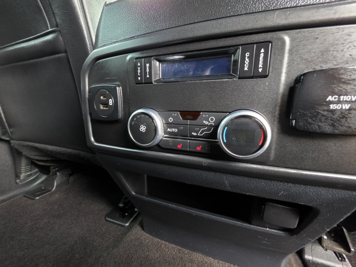 Used 2021 Ford Expedition Max Limited AWD/4WD image 13