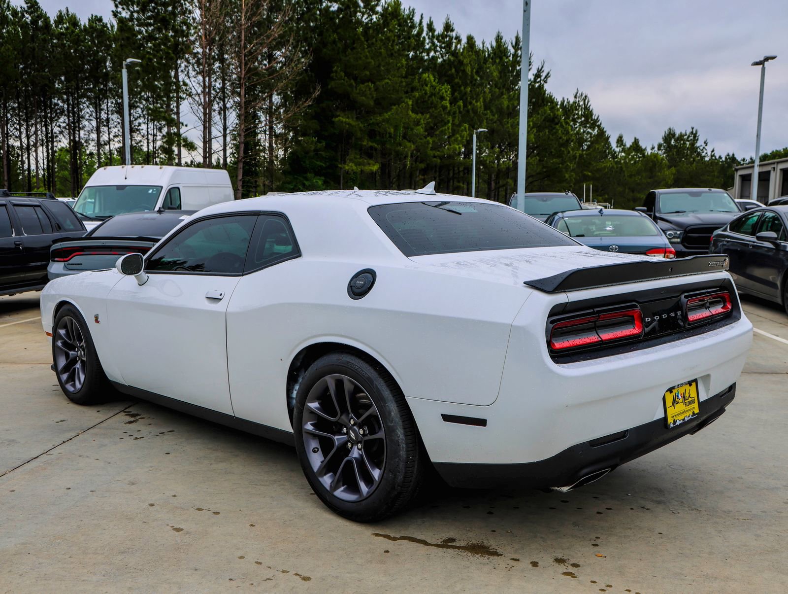 Used 2023 Dodge Challenger R/T Scat Pack RWD image 6