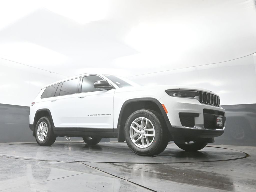 New 2026 Jeep Grand Cherokee L Laredo w/ Trailer Tow Package image 37