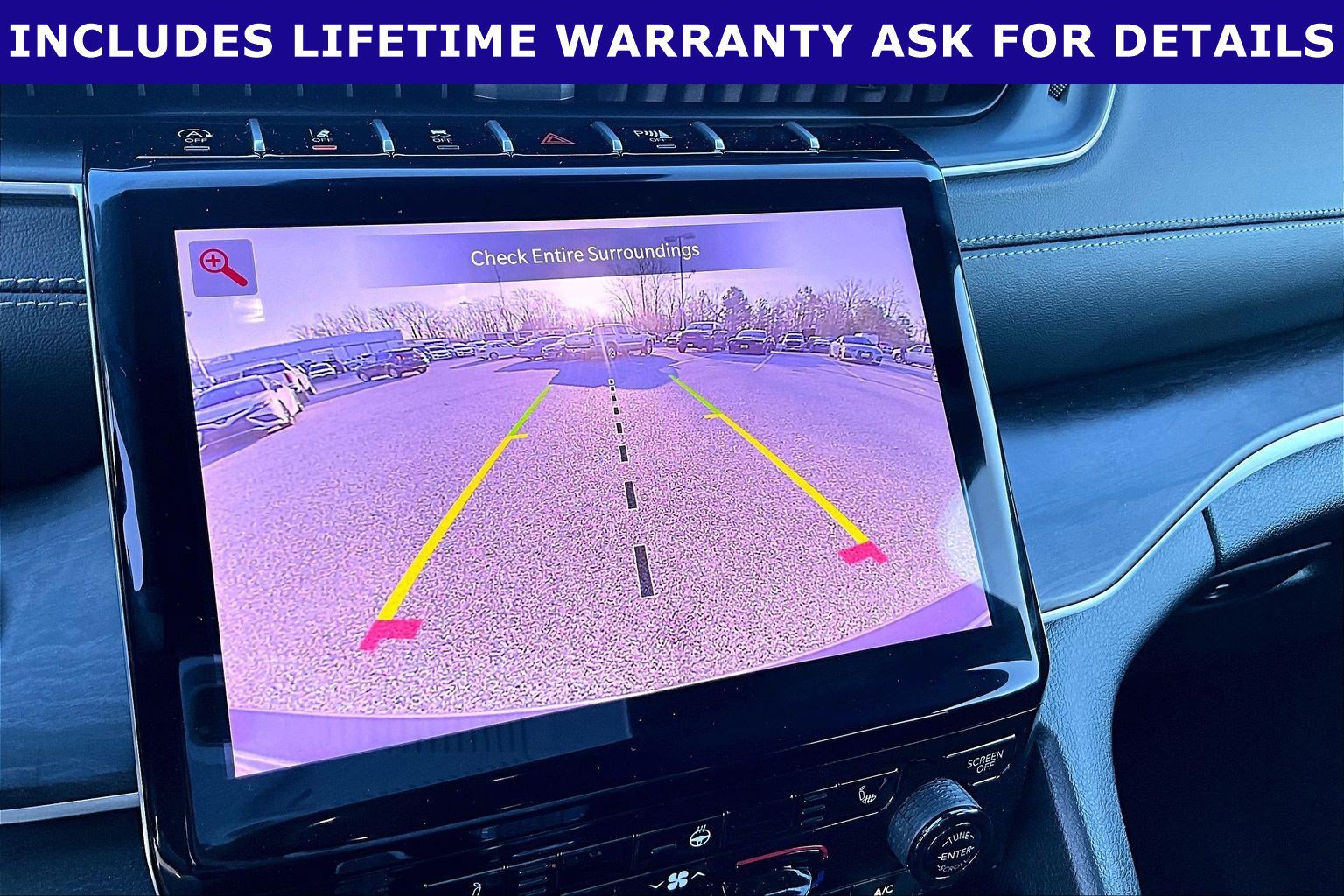 Used 2025 Jeep Grand Cherokee Limited AWD/4WD image 18