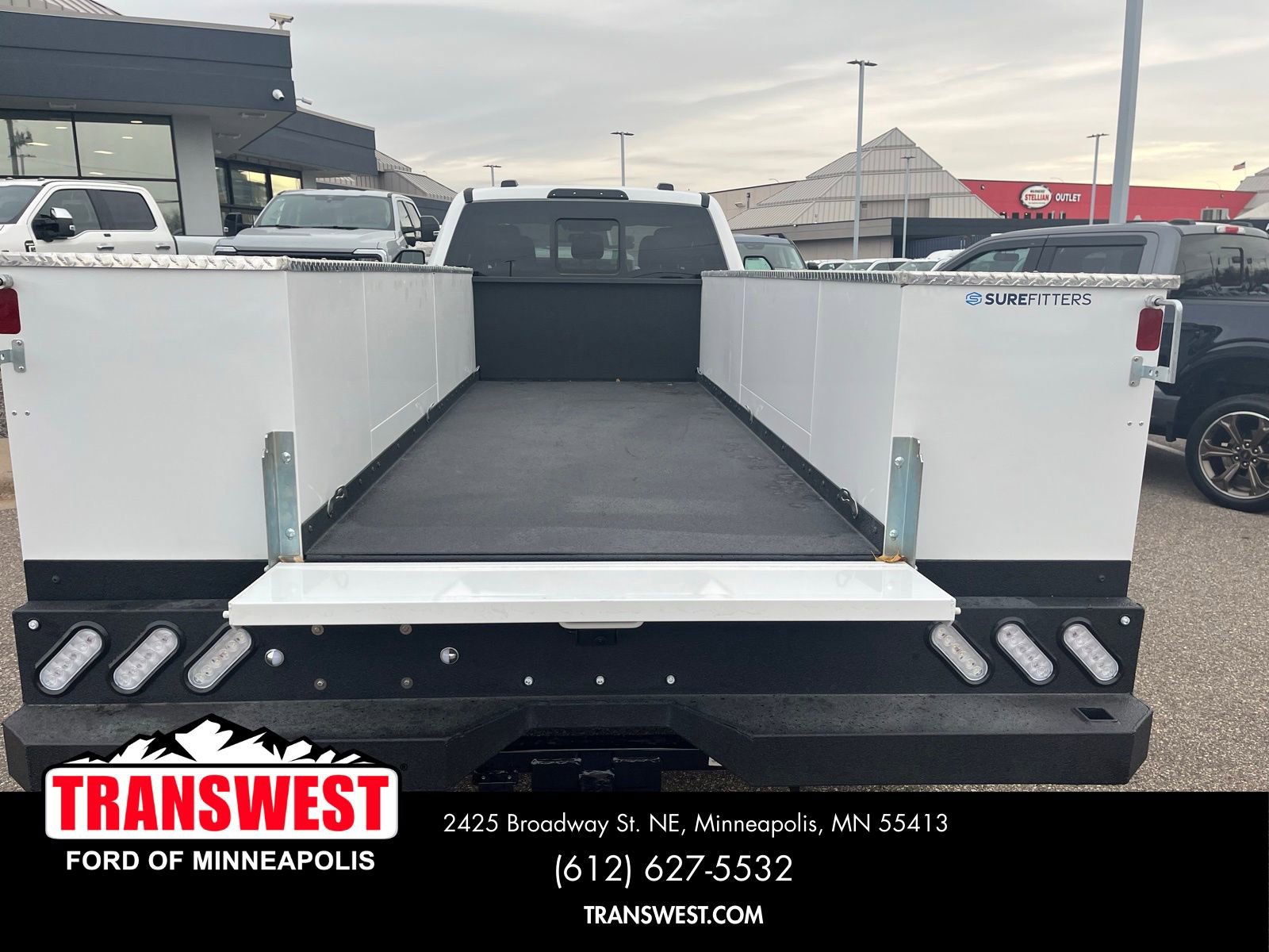 New 2025 Ford F550 4x4 SuperCab Super Duty image 5