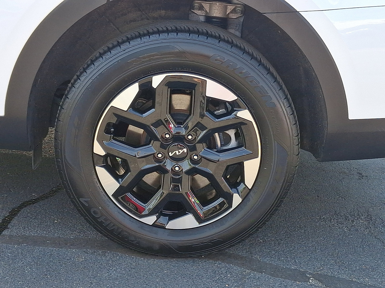 Certified 2025 Kia Sorento S AWD/4WD image 8