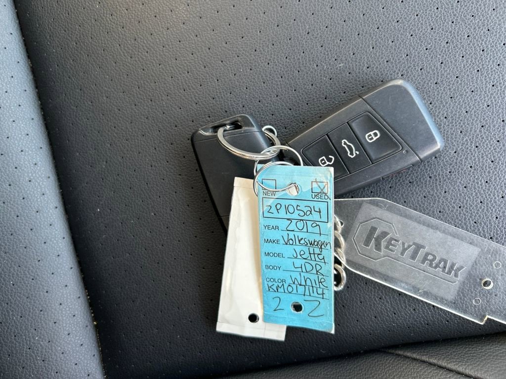 Used 2019 Volkswagen Jetta SEL image 27