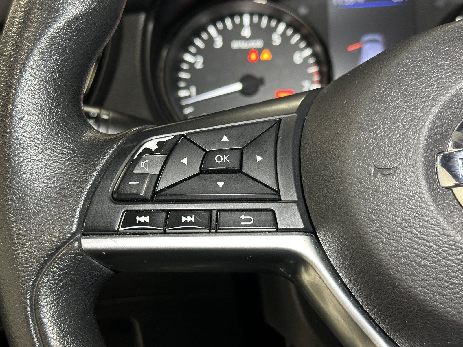 Used 2020 Nissan Rogue Sport S w/ Appearance Package FWD image 24