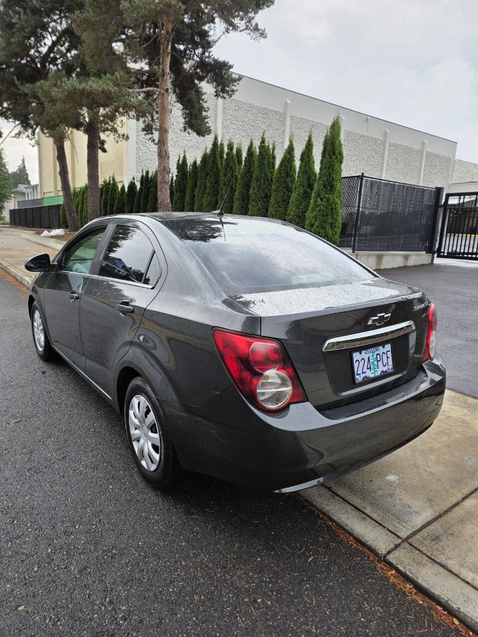 Used 2014 Chevrolet Sonic LT image 7
