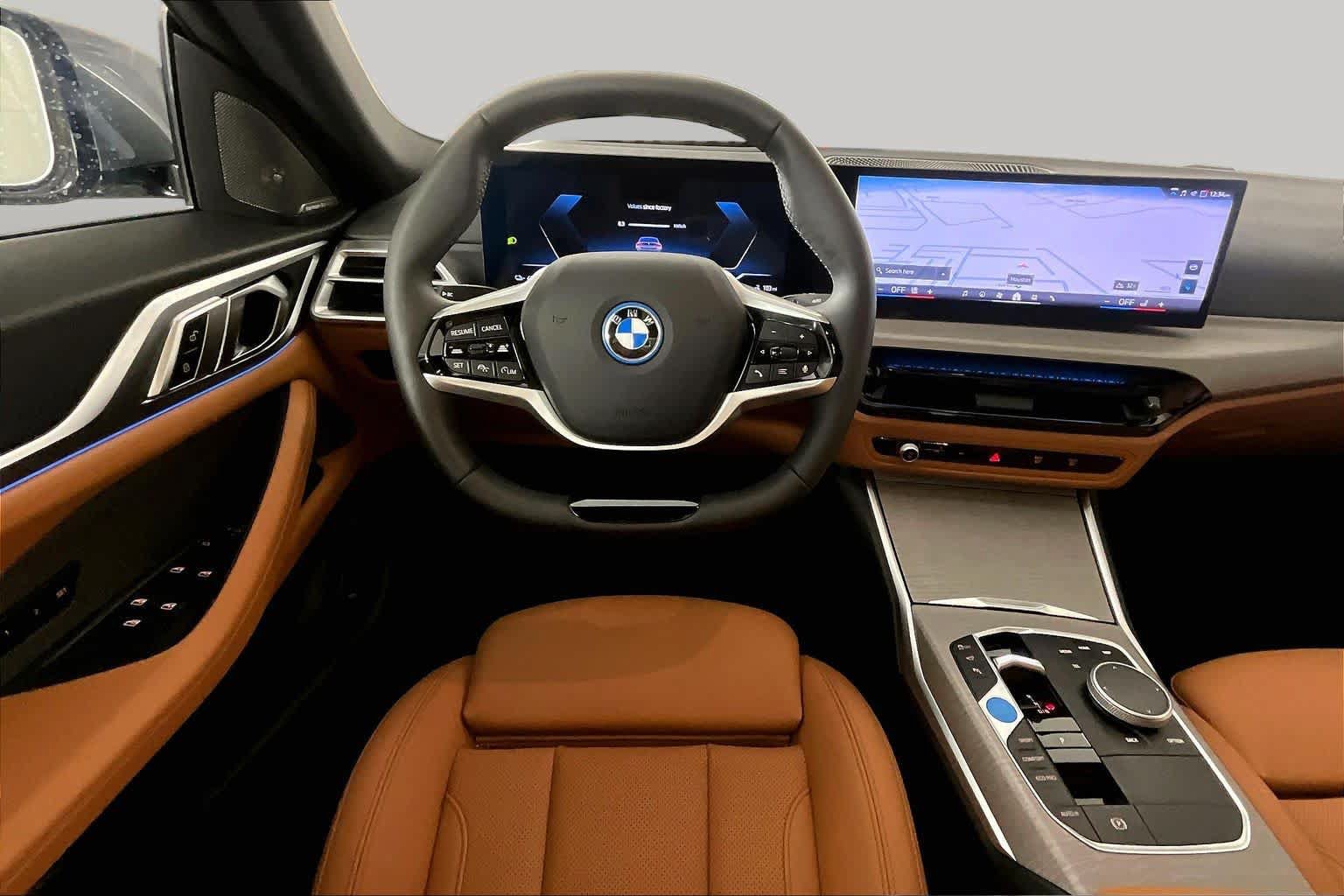 Used 2025 BMW i4 eDrive40 w/ Premium Package RWD image 2
