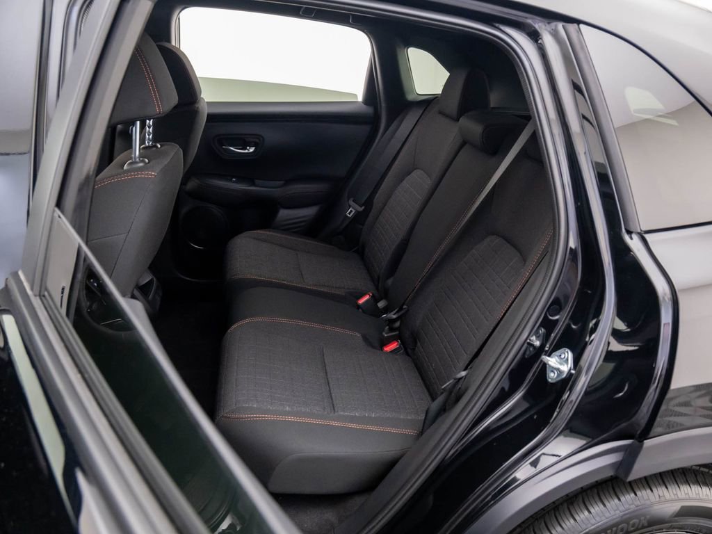 New 2026 Honda HR-V Sport image 18