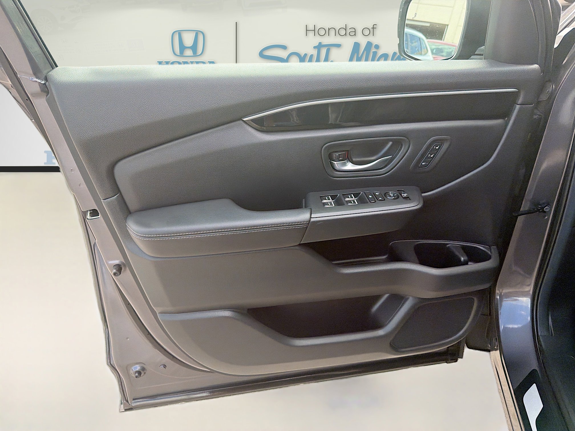 Certified 2025 Honda Pilot EX-L image 19