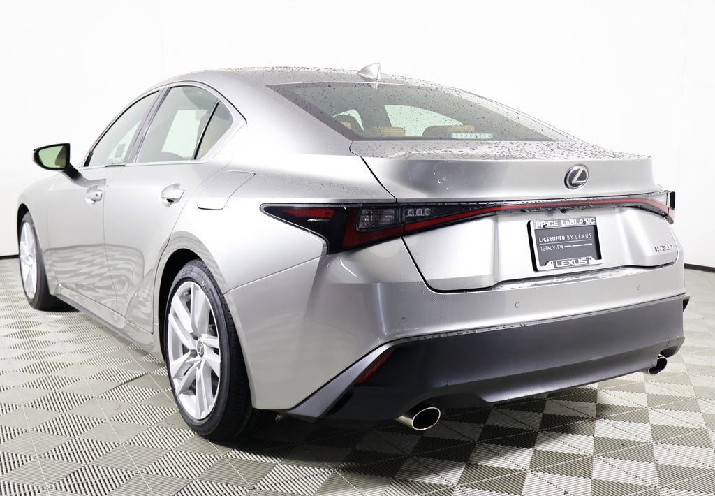 Used 2023 Lexus IS 300 w/ Comfort Package image 4
