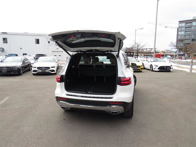 Used 2025 Mercedes-Benz GLB 250 4MATIC image 28