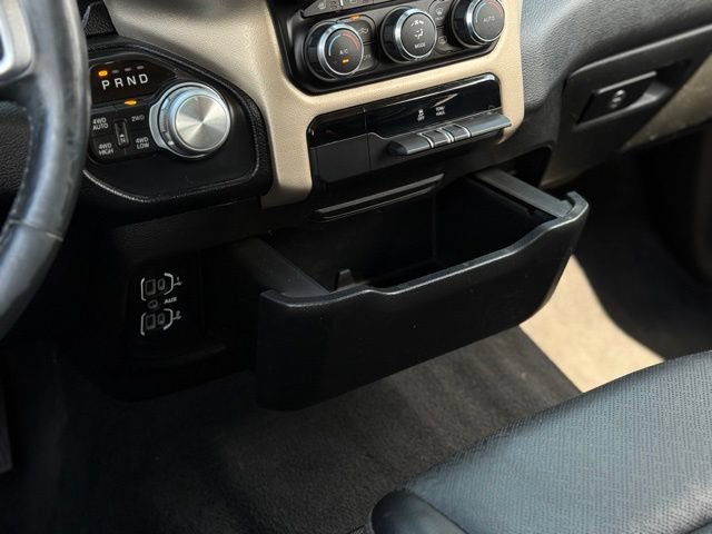 Used 2019 RAM 1500 Laramie AWD/4WD image 22